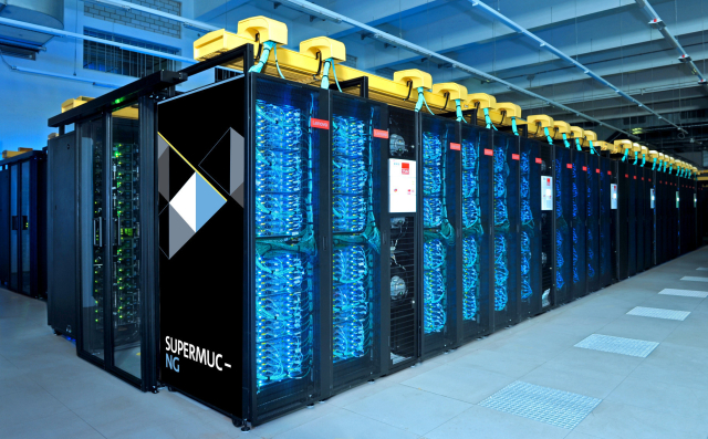 Supercomputer SuperMUC