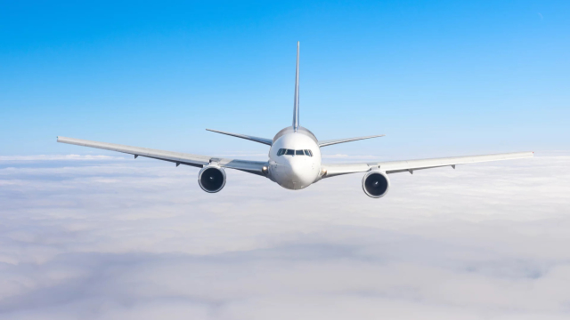 Fliegendes Flugzeug