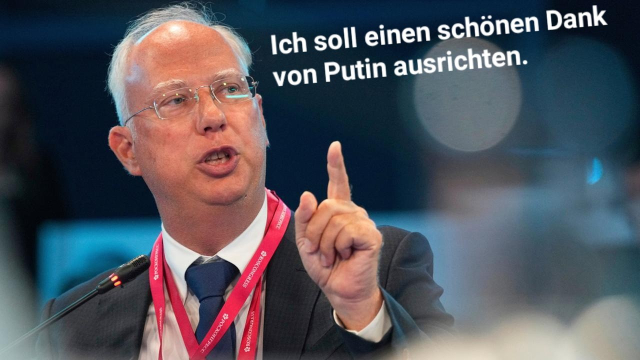 Unterhändler Dmitrijew mit erhobenem Zeigefinger, spruch: ich soll einen schönen Dank von Putin ausrichten.
