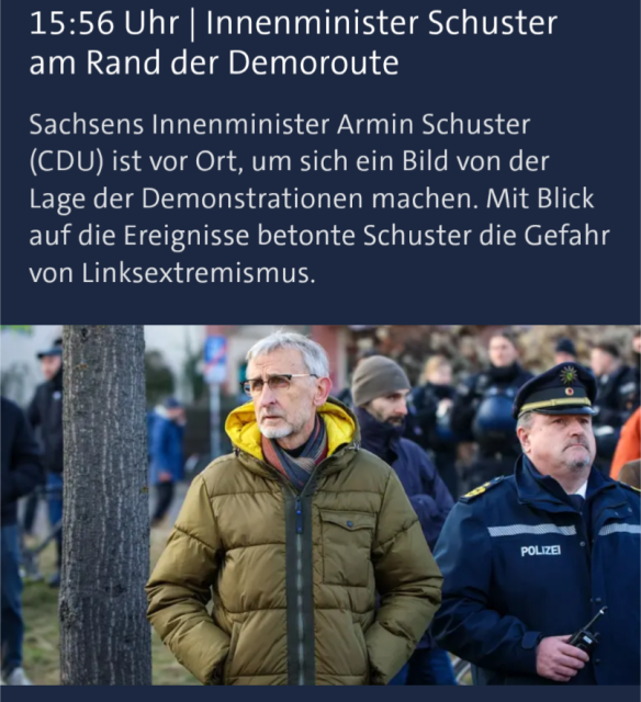 Sachsens Innenminister Armin Schuster (CDU) ist vor Ort, um sich ein Bild von der Lage der Demonstrationen machen. Mit Blick auf die Ereignisse betonte Schuster die Gefahr von Linksextremismus.